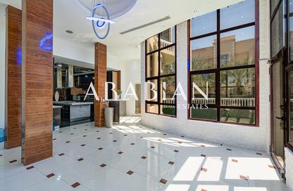 Villa - 7+ Bedrooms - 7+ Bathrooms for rent in Sector E - Emirates Hills - Dubai Villa - 7+ Bedrooms - 7+ Bathrooms for rent in Sector E - Emirates Hills - Dubai