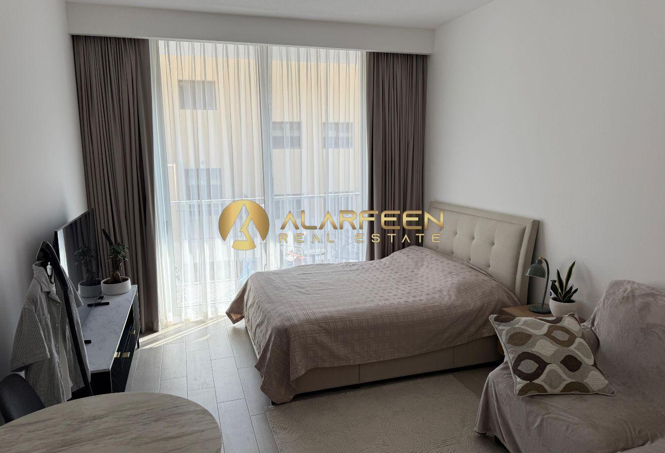 Community \view | Fully Furnished | Prime Location photo 2