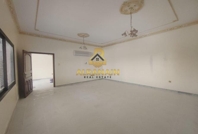 110038750 - Property Image 3
