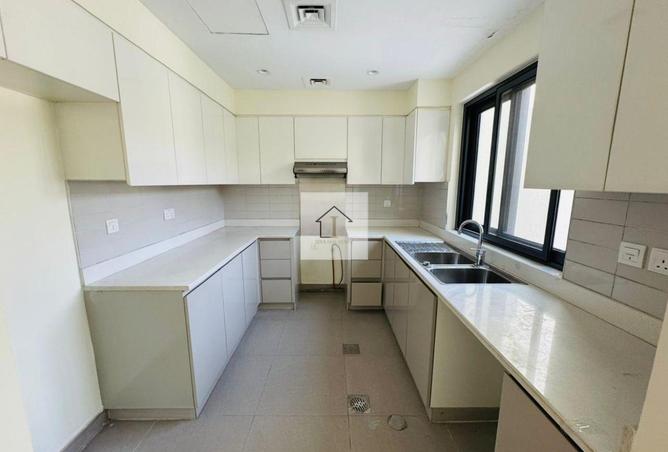 56952355 - صورة العقار 3