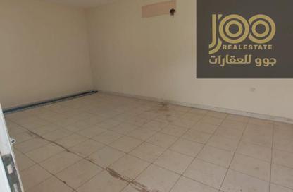 Warehouse - Studio - 1 for rent in Umm Al Thuoob - Umm Al Quwain