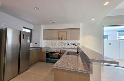 Townhouse - 5 - 6 for sale in Santorini - Damac Lagoons - Dubai