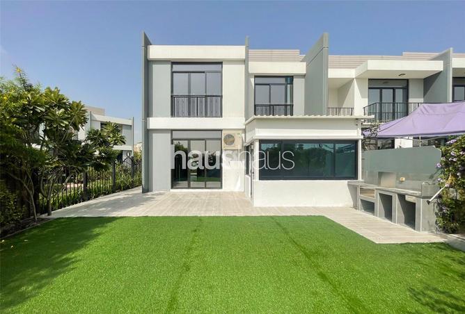 96931438 - Property Main Image