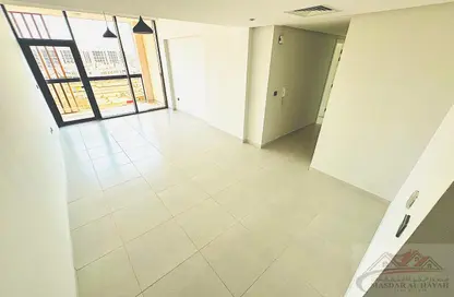 Apartment - 2 Bedrooms - 3 Bathrooms for rent in Muwaileh 29 Building - Muwaileh - Sharjah