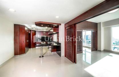 Apartment - 3 - 4 for rent in Golden Sands Tower - Al Barsha 1 - Al Barsha - Dubai
