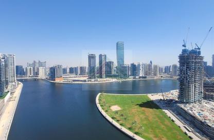 Apartment - 2 Bedrooms - 2 Bathrooms for rent in Bay's Edge - Business Bay - Dubai