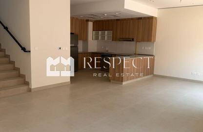 Townhouse - 3 Bedrooms - 4 Bathrooms for sale in Bloom Living - Zayed City (Khalifa City C) - Khalifa City - Abu Dhabi