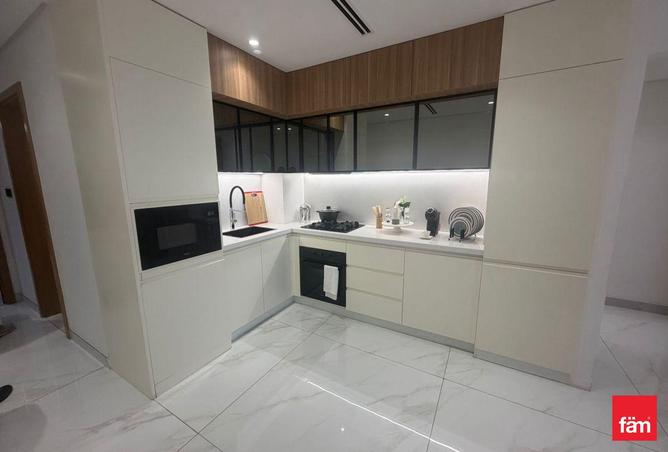 82790169 - Property Image 2