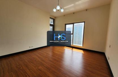 Apartment - 3 Bedrooms - 5 Bathrooms for rent in Green Lakes Towers 2 - Green Lakes Towers - JLT Cluster S - Jumeirah Lake Towers - Dubai