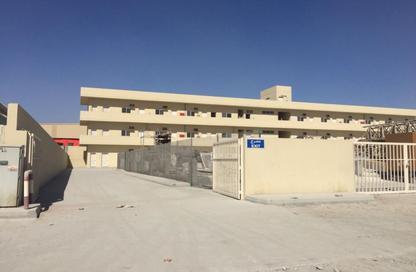 Labor Camp - Studio - 7+ Bathrooms for rent in Al Hayl - Fujairah
