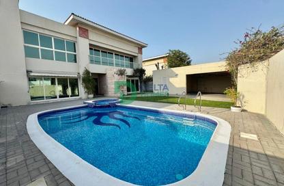 Villa - 5 - 6 for rent in Jumeirah 1 - Jumeirah - Dubai