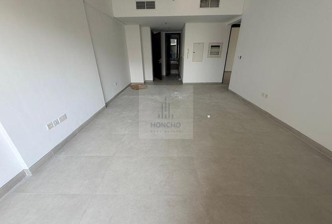120651568 - Property Image 2