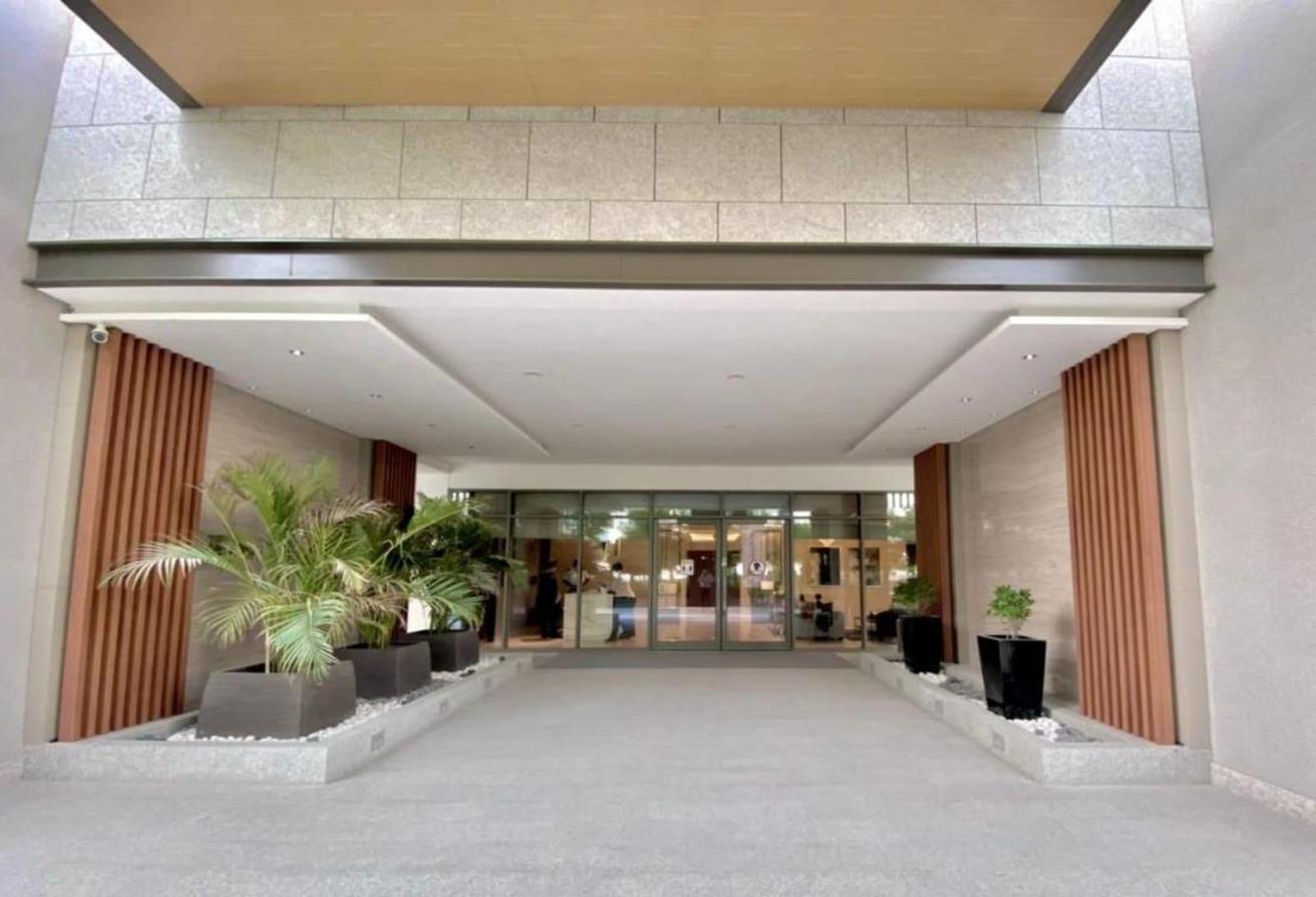 Park View | Renovated | High Floor photo 12