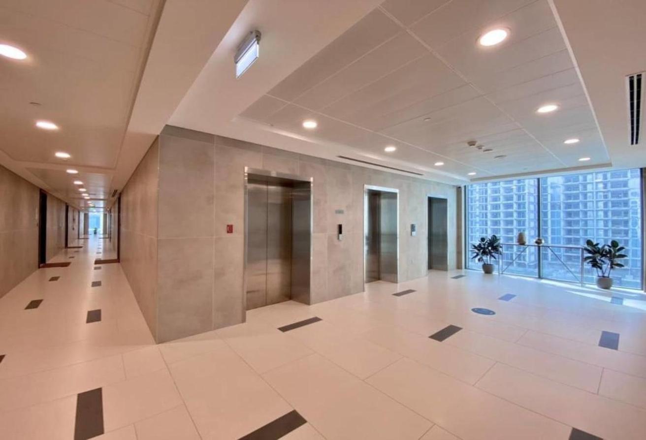 Park View | Renovated | High Floor photo 10