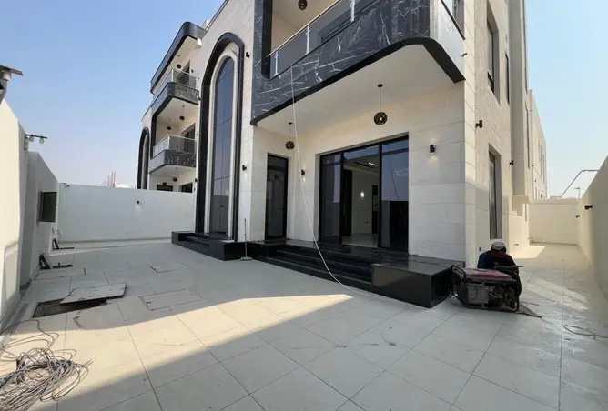 97405045 - Property Image 2