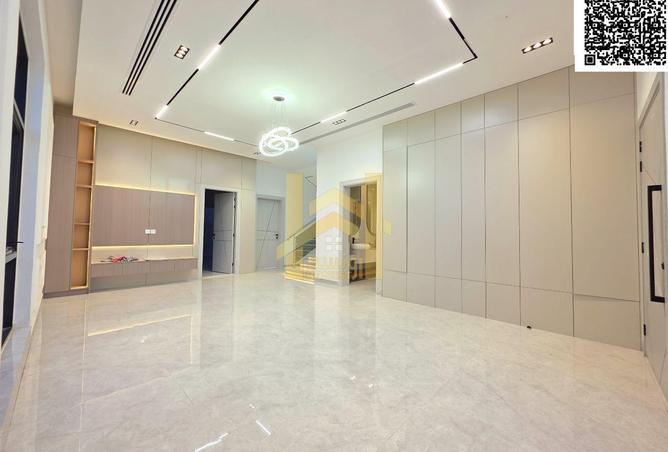 92707201 - Property Image 3