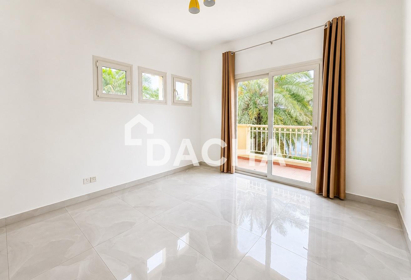 Fully Upgraded | Brand New | Lake view photo 12