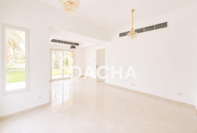 142367634 - Property Image 3
