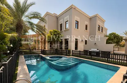 فيلا - 5 غرف نوم - 6 حمامات للبيع في E - قطاع - تلال الإمارات - دبي