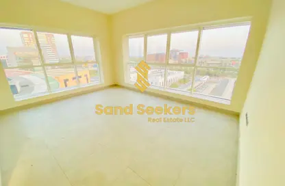 Apartment - 2 Bedrooms - 4 Bathrooms for rent in Al Rawdah - Abu Dhabi