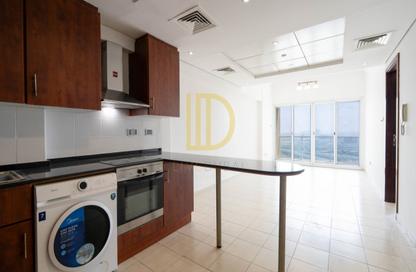 Apartment - 1 Bedroom - 2 Bathrooms for rent in Lake View Tower - JLT Cluster B - Jumeirah Lake Towers - Dubai