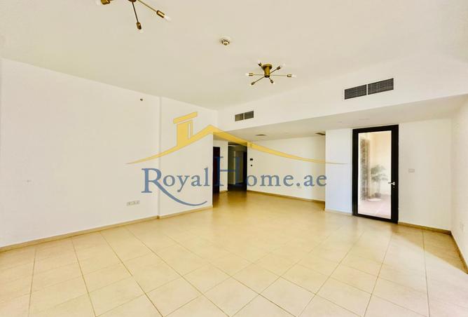 85311835 - Property Image 3