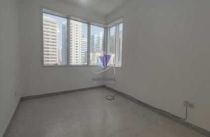 Apartment - 3 - 4 for rent in Corniche Road - Abu Dhabi