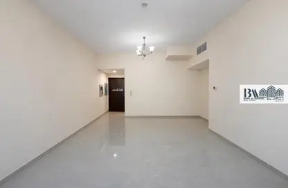 شقة - غرفة نوم - 2 حمامات للايجار في بناية بلو 3 - النهدة 2 - النهدة - دبي - دبي شقة - غرفة نوم - 2 حمامات للايجار في بناية بلو 3 - النهدة 2 - النهدة - دبي - دبي