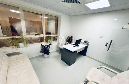 Office Space - Studio - 1 Bathroom for rent in Silver Home Building - Hor Al Anz - Deira - Dubai