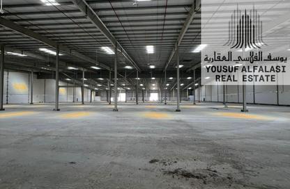 Warehouse - Studio - 2 Bathrooms for rent in Umm Al Thuoob - Umm Al Quwain
