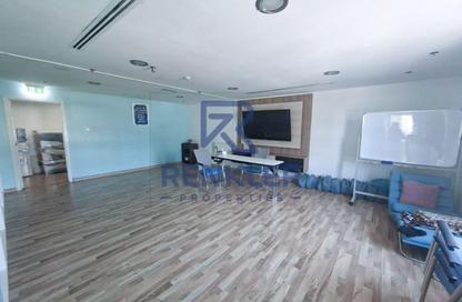 Office Space - Studio - 1 Bathroom for rent in Fortune Executive - JLT Cluster T - Jumeirah Lake Towers - Dubai