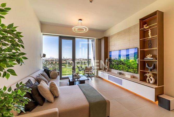 High Floor Apt | Maids Room with Skyline Views