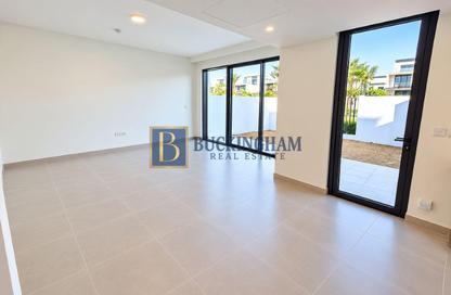 Townhouse - 3 - 4 for rent in May - Arabian Ranches 3 - Dubai