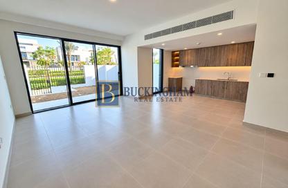 Townhouse - 3 - 4 for rent in May - Arabian Ranches 3 - Dubai