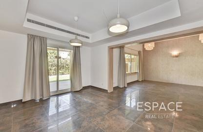 Villa - 3 Bedrooms - 3 Bathrooms for rent in Zulal 2 - Zulal - The Lakes - Dubai