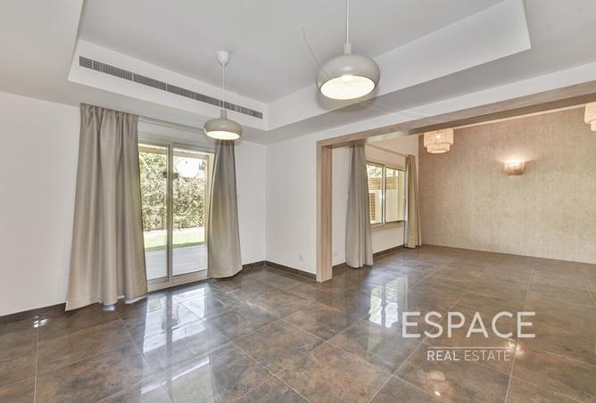 122447284 - Property Image 2