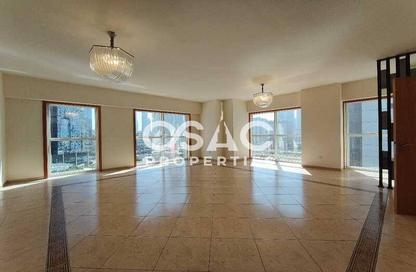 Apartment - 2 Bedrooms - 3 Bathrooms for rent in Dusit Hotel - Sheikh Zayed Road - Dubai
