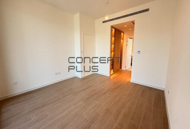 122460055 - Property Image 3