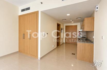 Apartment - Studio - 1 for rent in May Residence 3 - May Residence - District 10 - Jumeirah Village Circle - Dubai