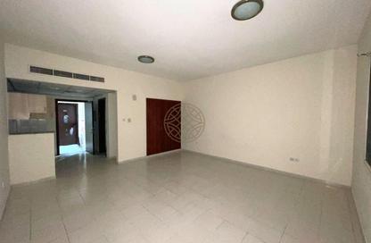 Apartment - Studio - 1 Bathroom for sale in Building L12 - Greece Cluster - International City - Dubai