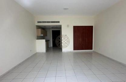 Apartment - Studio - 1 Bathroom for sale in Building L12 - Greece Cluster - International City - Dubai