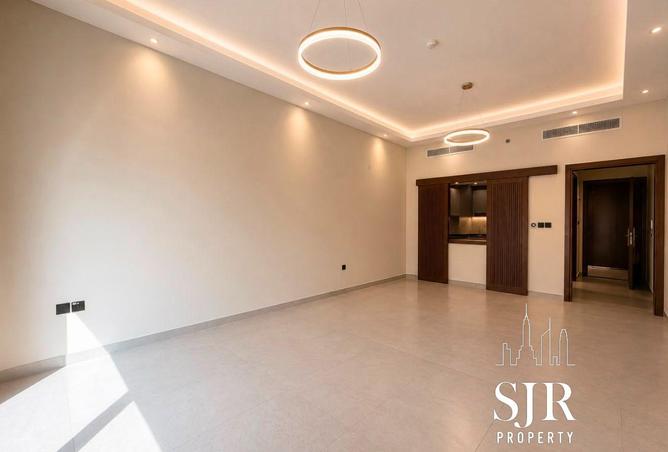 128827977 - Property Image 3