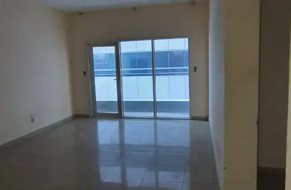 شقة - 2 غرف نوم - 3 حمامات للبيع في المجاز 2 - المجاز - الشارقة