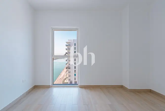 148644018 - Property Image 3