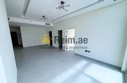 شقة - غرفة نوم - 2 حمامات للايجار في بي جي وان - الفرجان - دبي