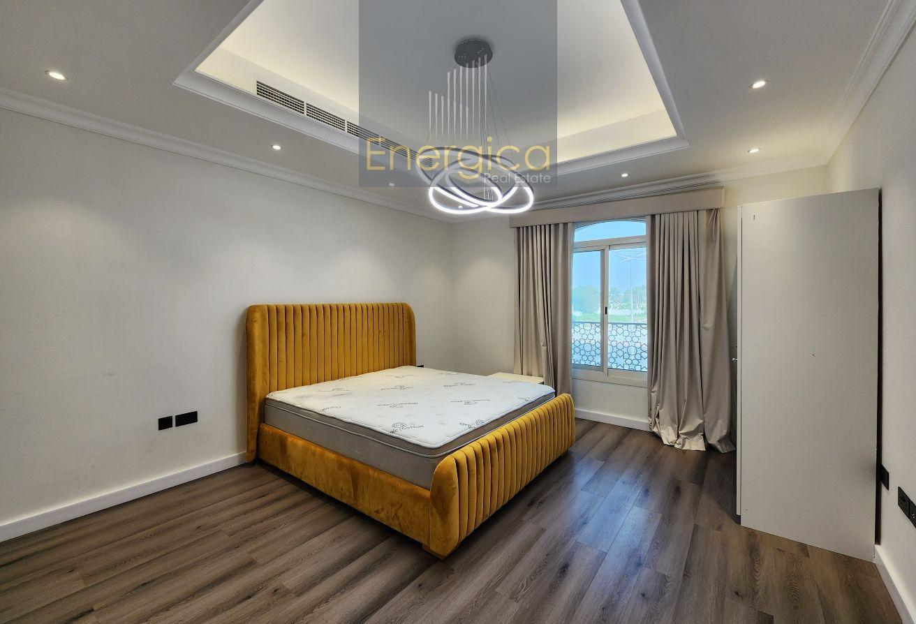 Beautifully Renovated 6BR Villa| Garden | Corner V photo 14