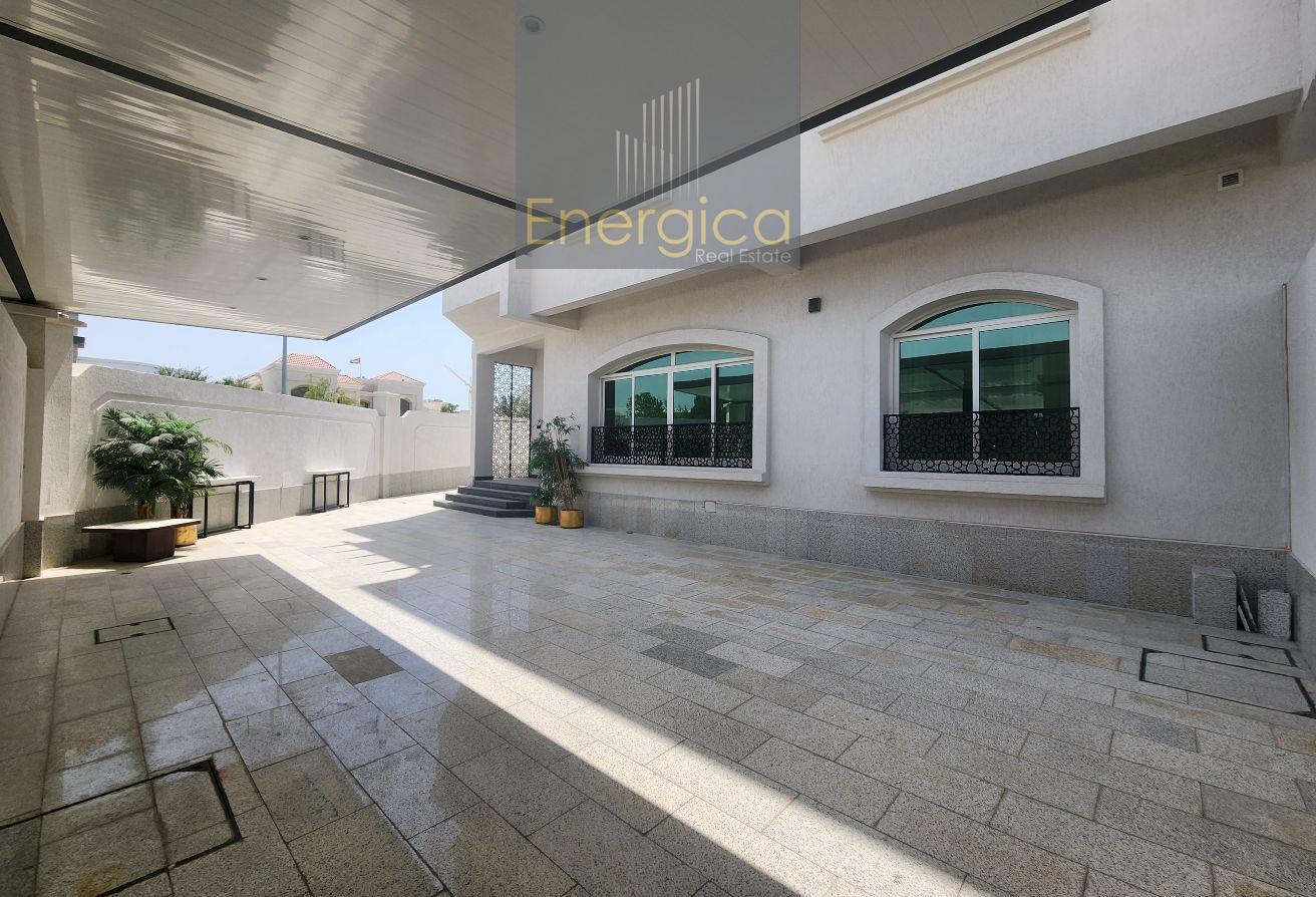 Beautifully Renovated 6BR Villa| Garden | Corner V photo 28