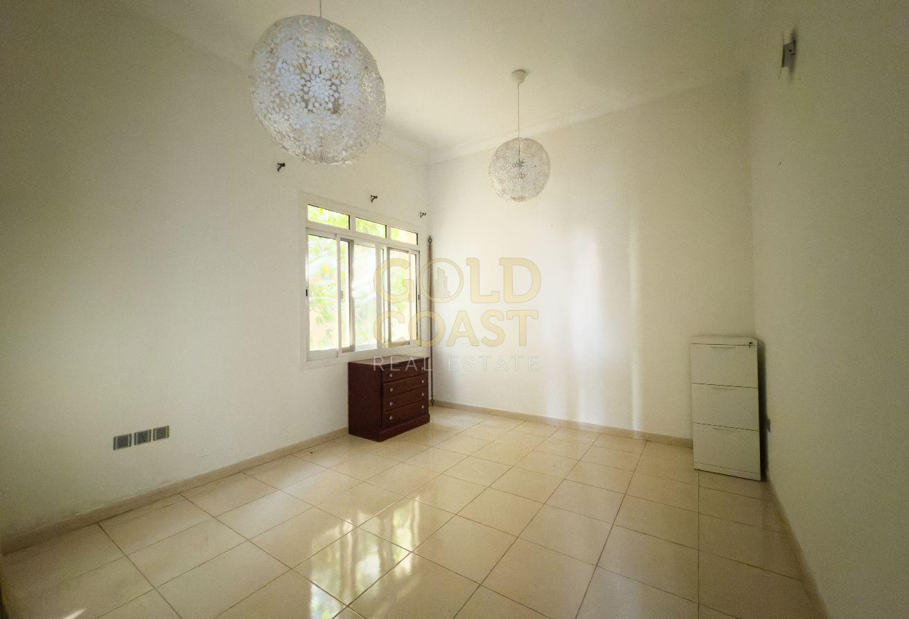5BR Villa | Spacious layout | Prime Location photo 21