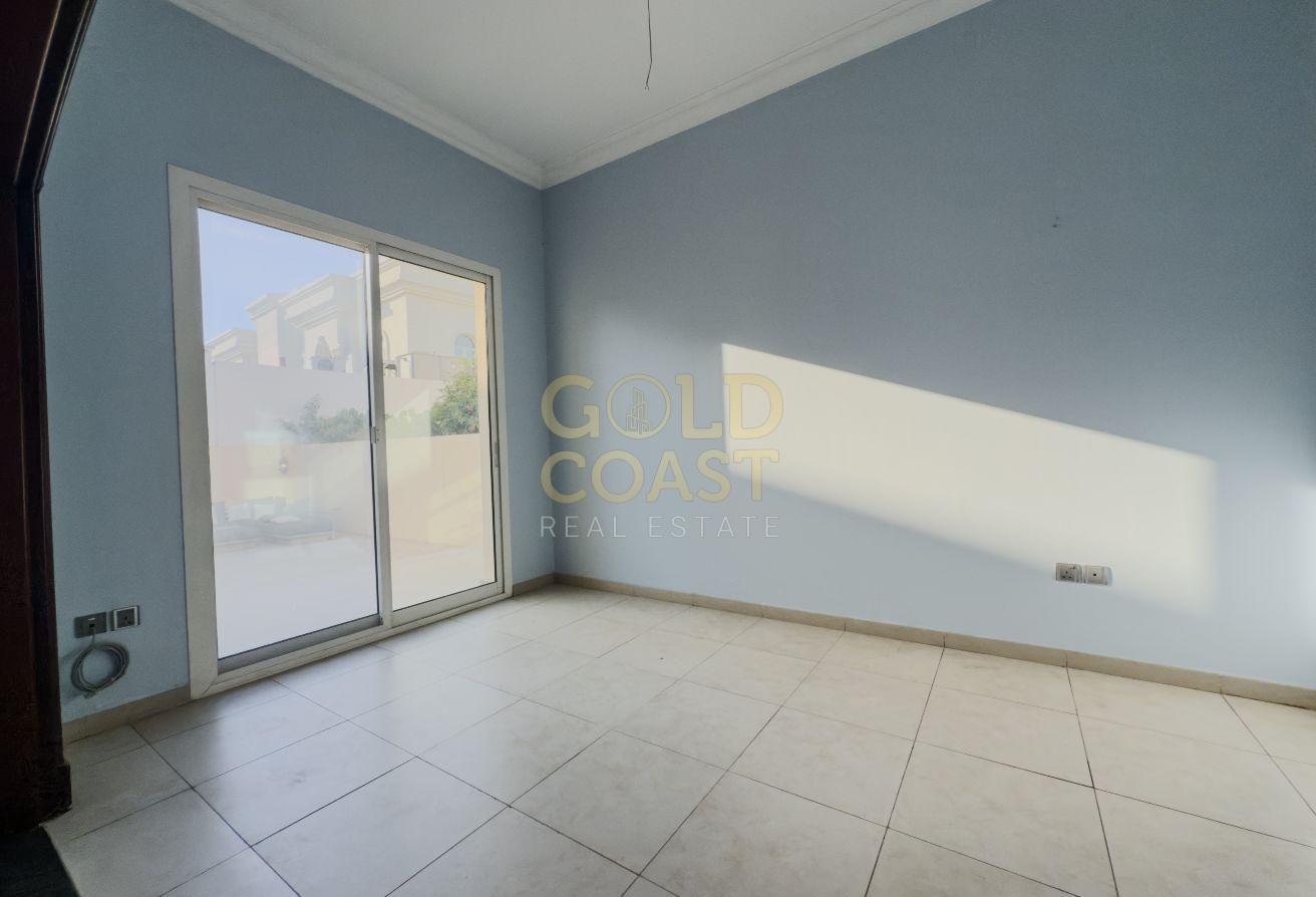 5BR Villa | Spacious layout | Prime Location photo 14