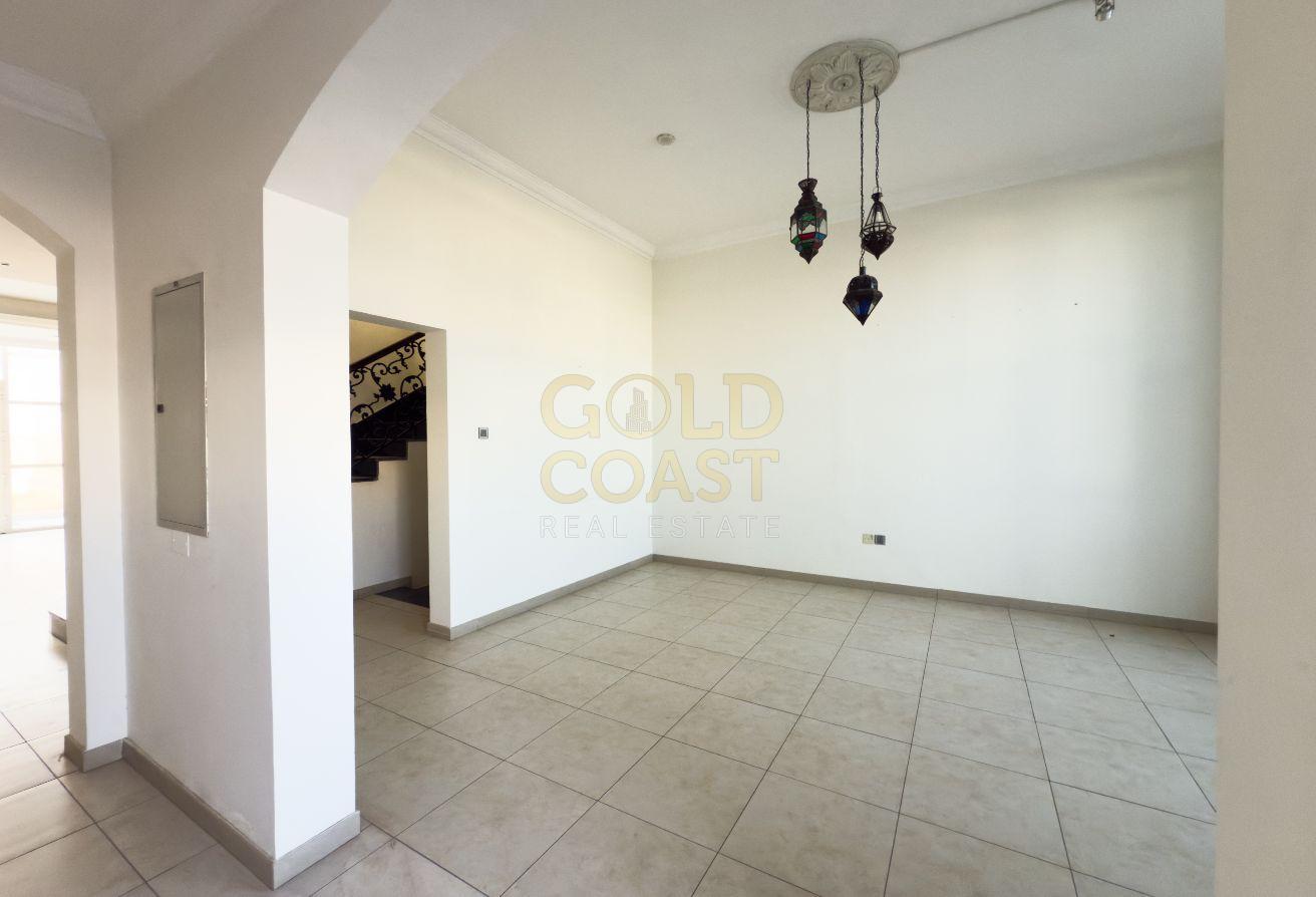 5BR Villa | Spacious layout | Prime Location photo 23